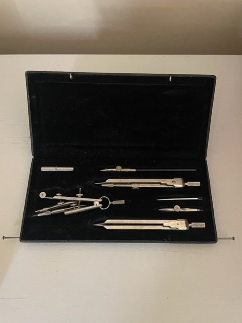 Vintage Old Compass Set Collectable