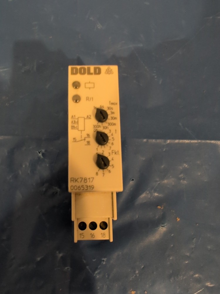 DOLD RK7817 81/61 Multifunction Time Relay