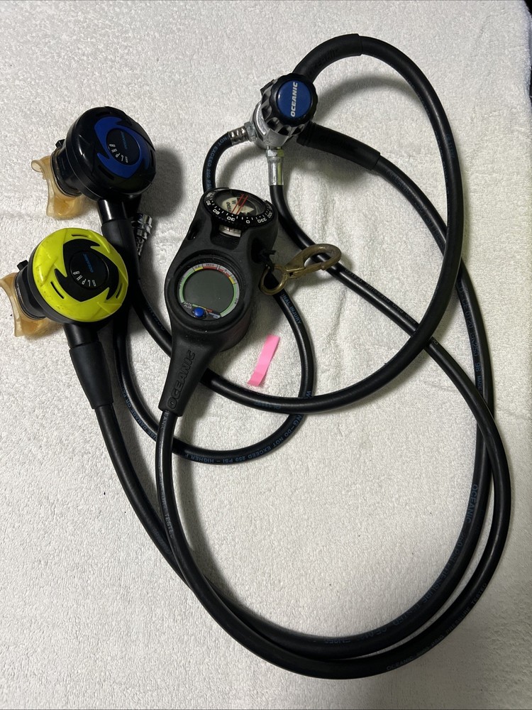 Oceanic Prodigy Dive Computer,  W/ Oceanic Reg andAlpha 10 2nd Stage Reg