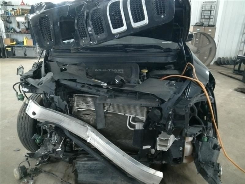 CHEROKEE 2017 Glove Box 104530885
