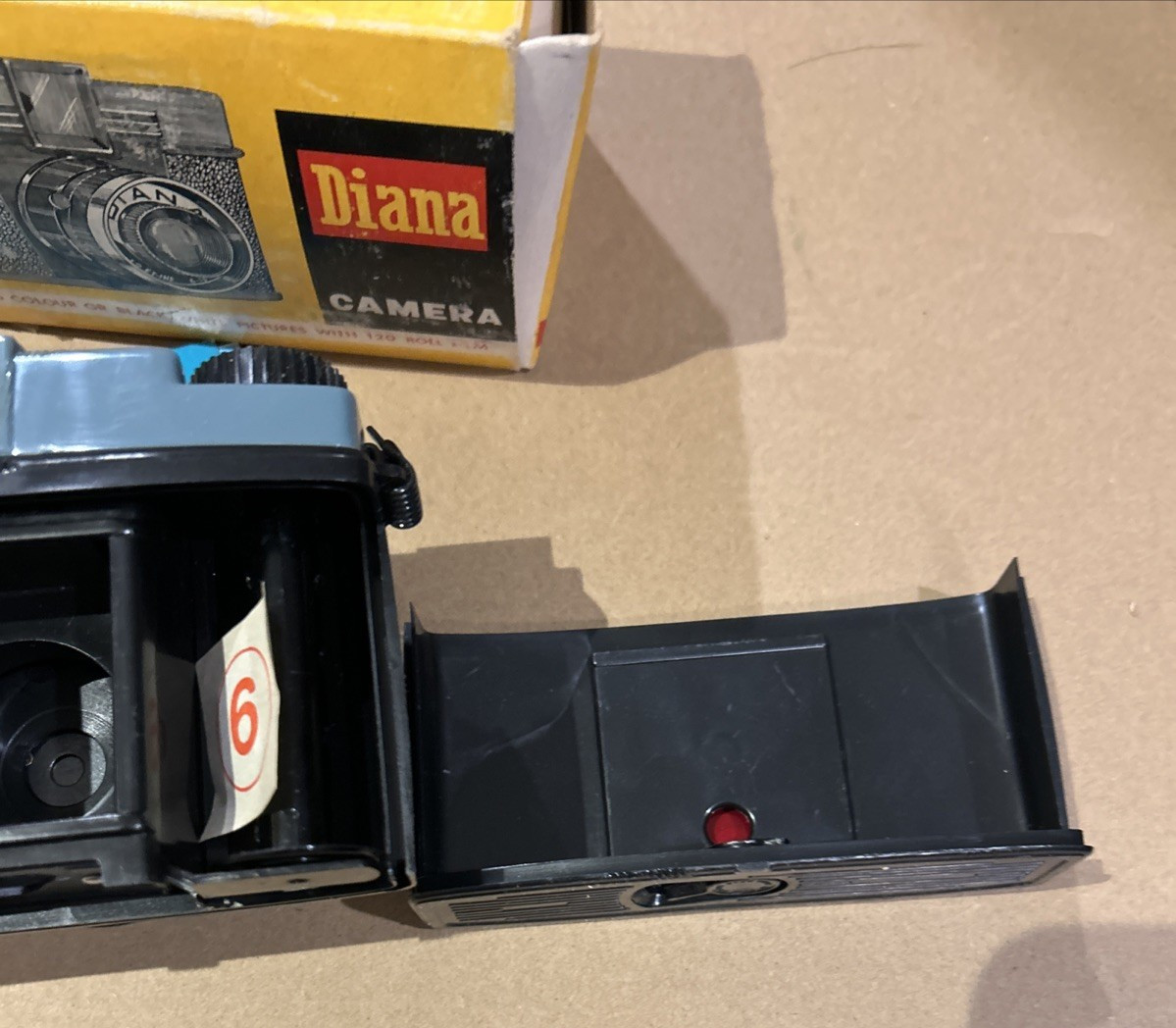 Vintage 1960's Diana Camera No. 151 Black & White Film, Manual Included - BOXED!