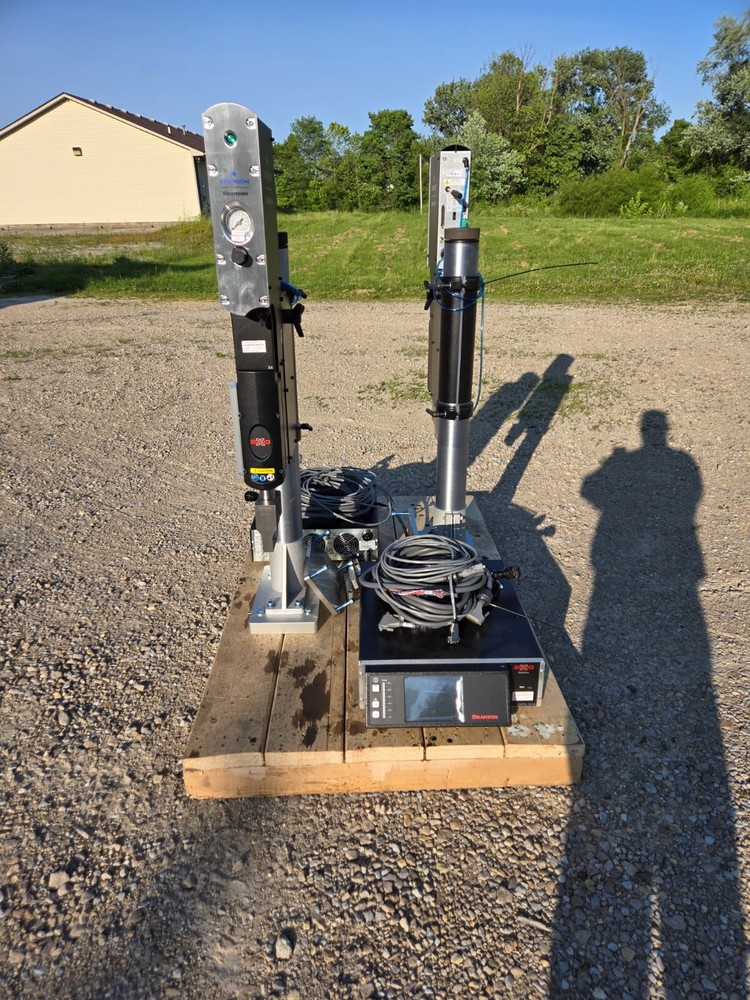 Emerson / Branson Ultrasonic Welding System Controller Model 2000xdt