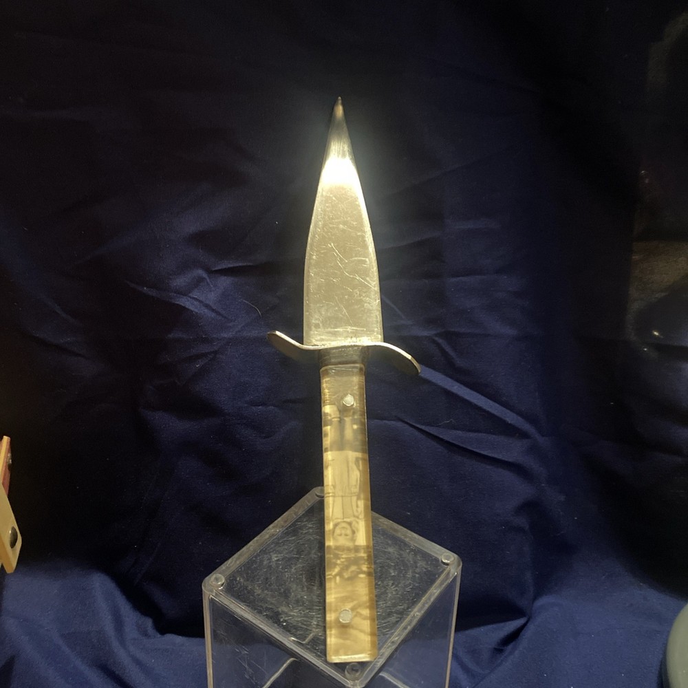 Vintage Collectible Dagger