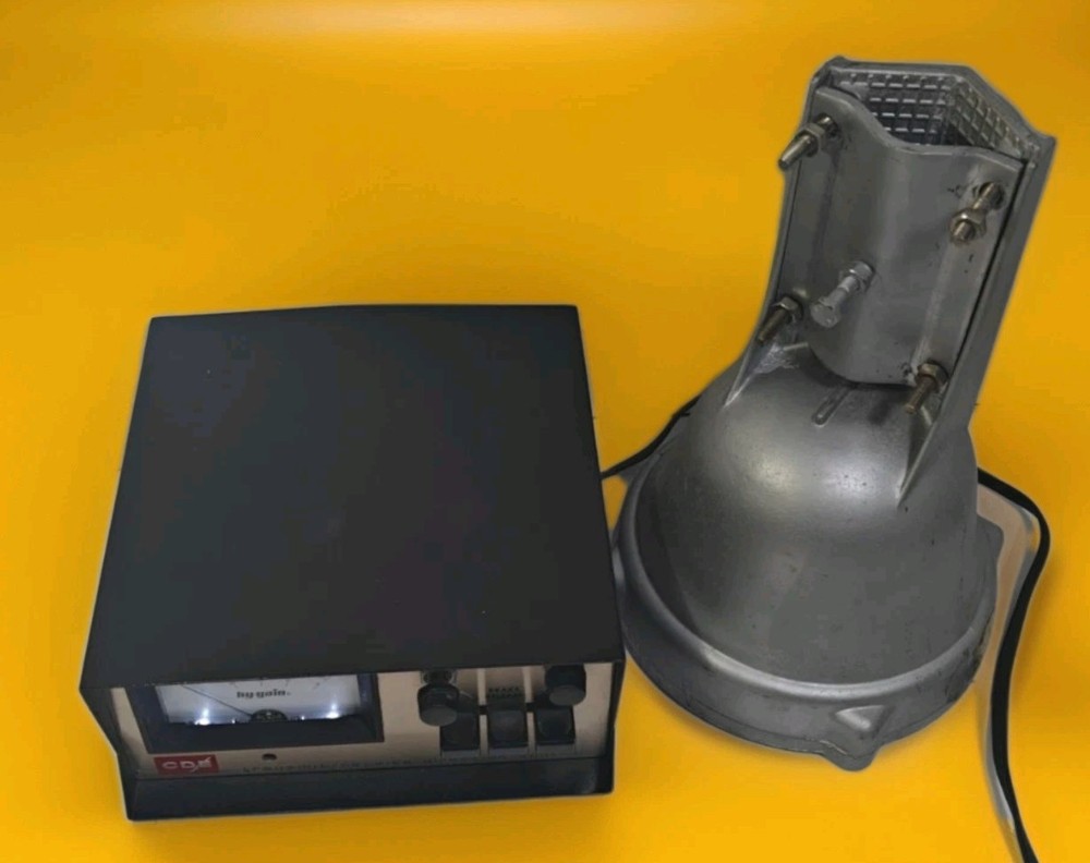 CDE HY-GAIN ANTENNA CONTROLLER WITH CD-44 ROTOR - WORKS!!