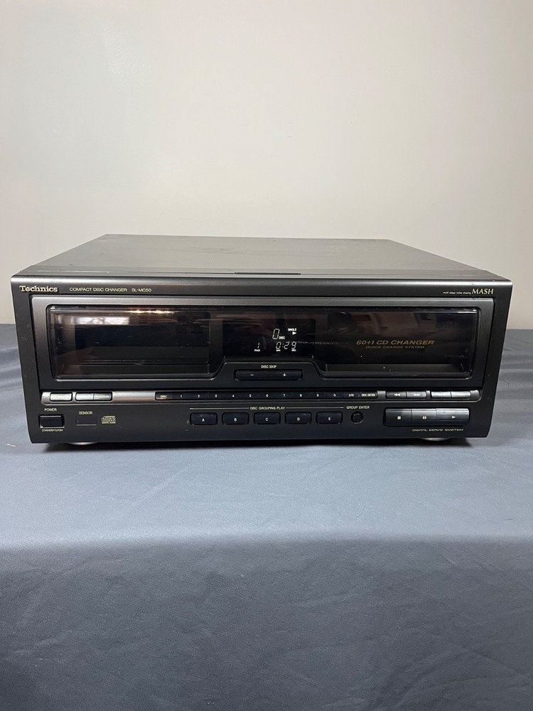 Technics SL-MC50 60+1 CD Multi Changer No Remote New Belt