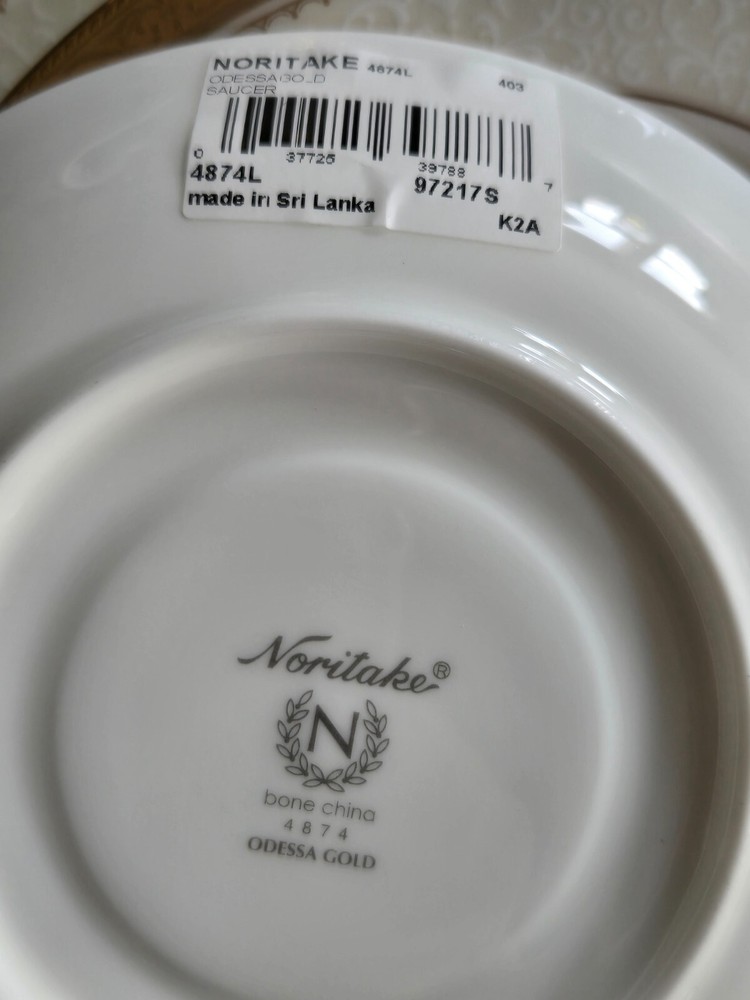 noritake Summit gold TWO 5 piece set