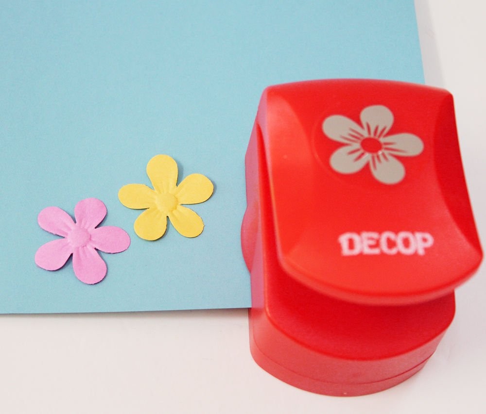 DECOP Embossed Punch Cute Flower