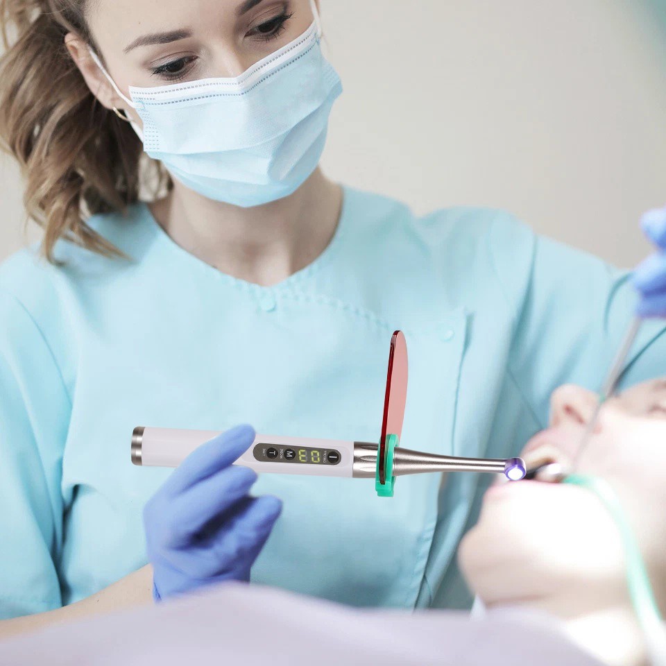 Woodpecker Style Dental iLED Curing Light Lamp Wireless 1Second Curing 2500mw/c㎡