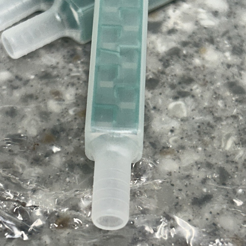 6 Pack System Mixing Nozzle for 2:1 Ratio F-System Connection 24 Mixing Elements