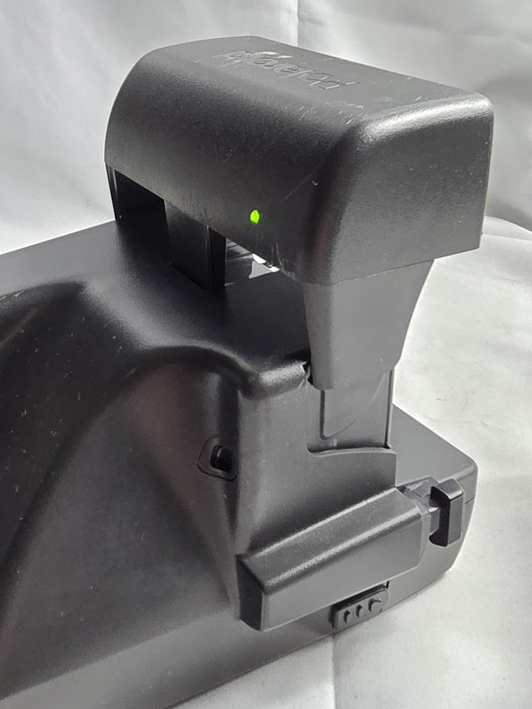Polaroid One Step AF Auto Focus 600 Instant Camera