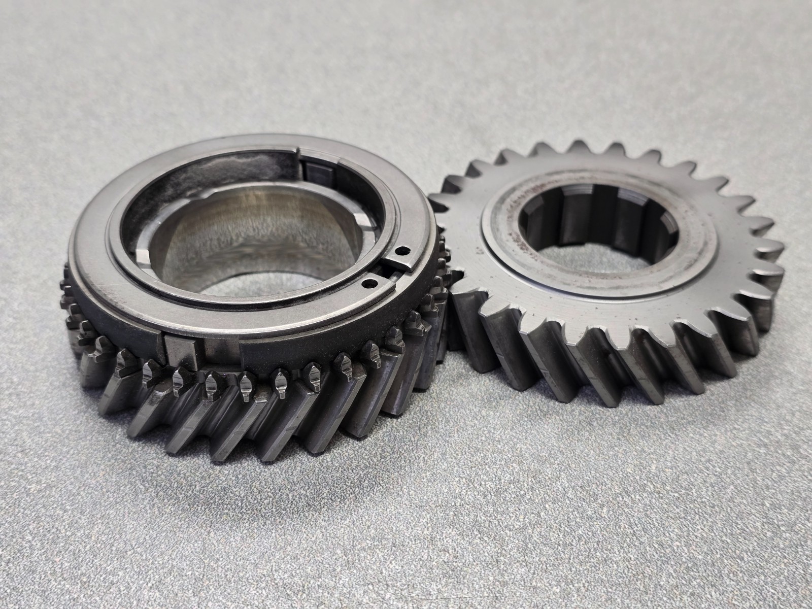 VERY NICE ORIGINAL PORSCHE 911 915 TRANSMISSION QQ 26:26 GEARSET #7855 NLA 74-86