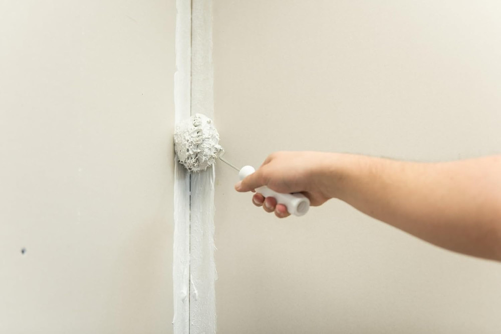 Professional Grade 3 Inch Corner Roller & Applicator for Applying Drywall Mud to