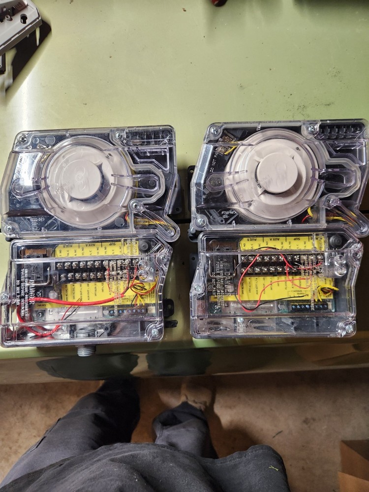 Lot of 4. System Sensor D4120. 4 wire duct dector.