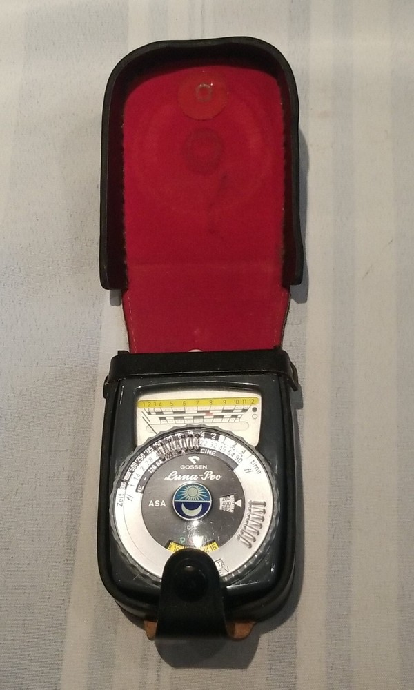 Gossen Luna-Pro Light Meter with Case Germany , Free Shipping