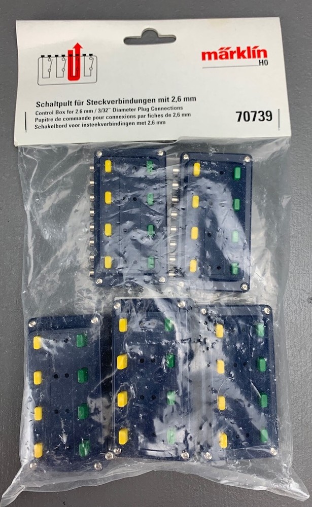 Märklin 70749 Control Box w/ Plug Conn Track & Accessory Circuits On/Off E10