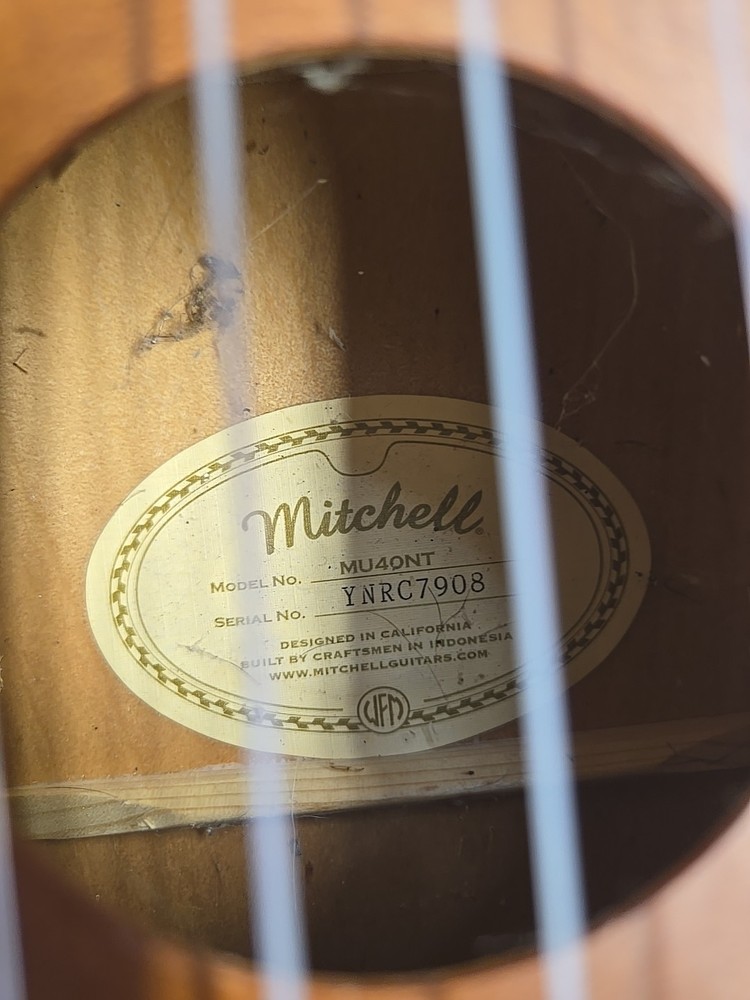 Mitchell Ukulele MU4ONT 4 String