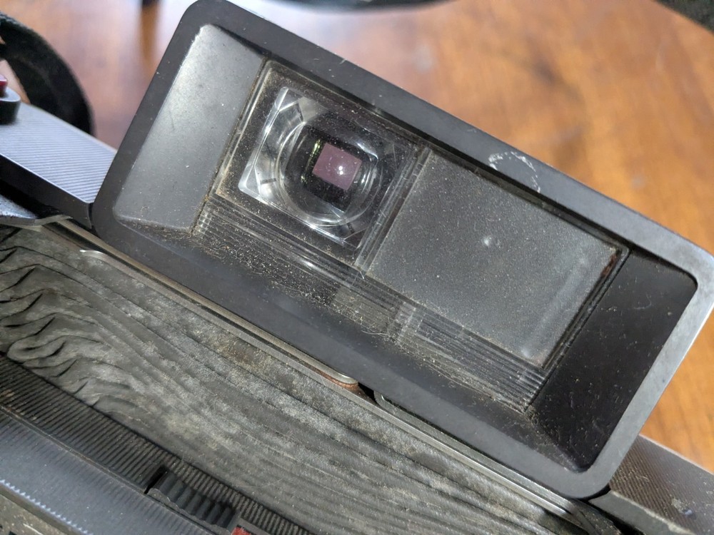 Vintage Polaroid Land Camera Automatic 104 Folding Instant Camera w/ Strap