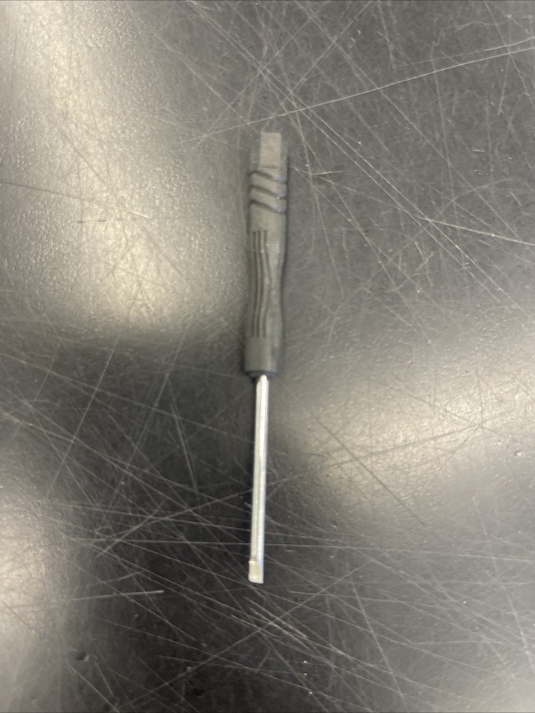 REED INSTRUMENTS R9600 Salinity Refractometer, 0-28% with ATC, +/-0.2% Accuracy