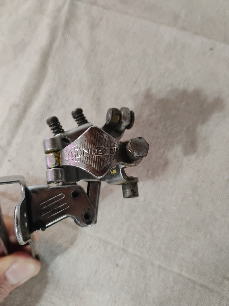 Vintage Shimano Thunderbird Front Derailer 1" Mounting Brackets