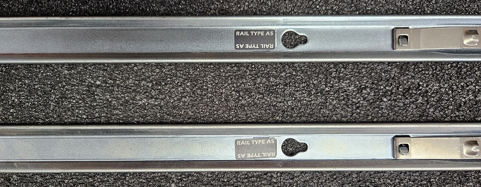 Dell 5RN1M A5 Enterprise Network Swtich Rack Mount Rail Kit (Inner and Outer)