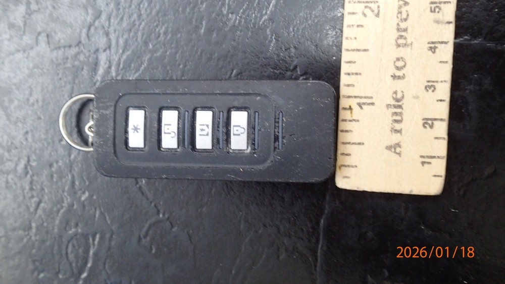 DSC Keyfob pre owned, does not work, for parts only
