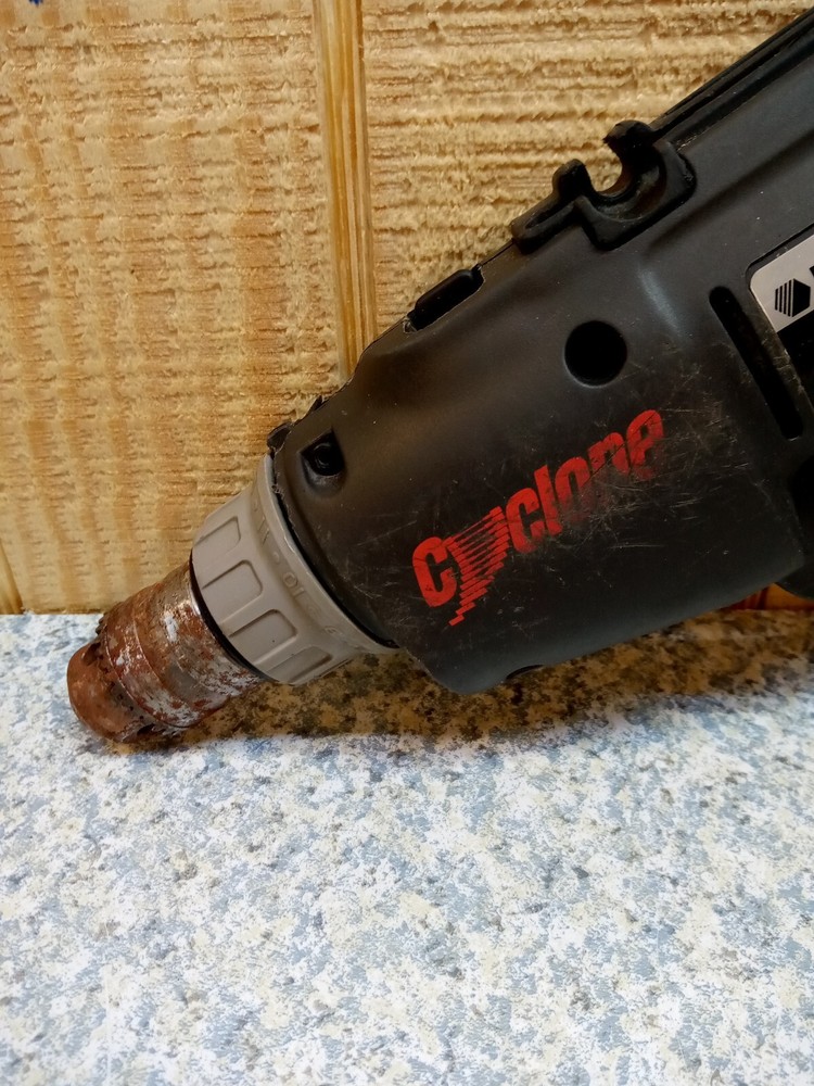 BLACK & DECKER 3/8" HEAVY DUTY IND. CYCLONE DRILL 2664 ~ TOOL ONLY