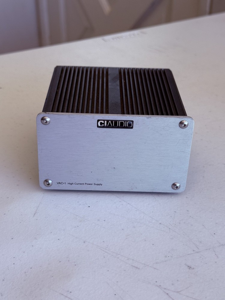 CI Audio VDA-2 + power unit