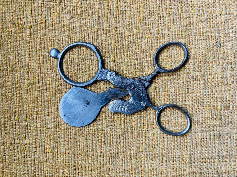 Vintage Rooster Shaped Egg Scissors