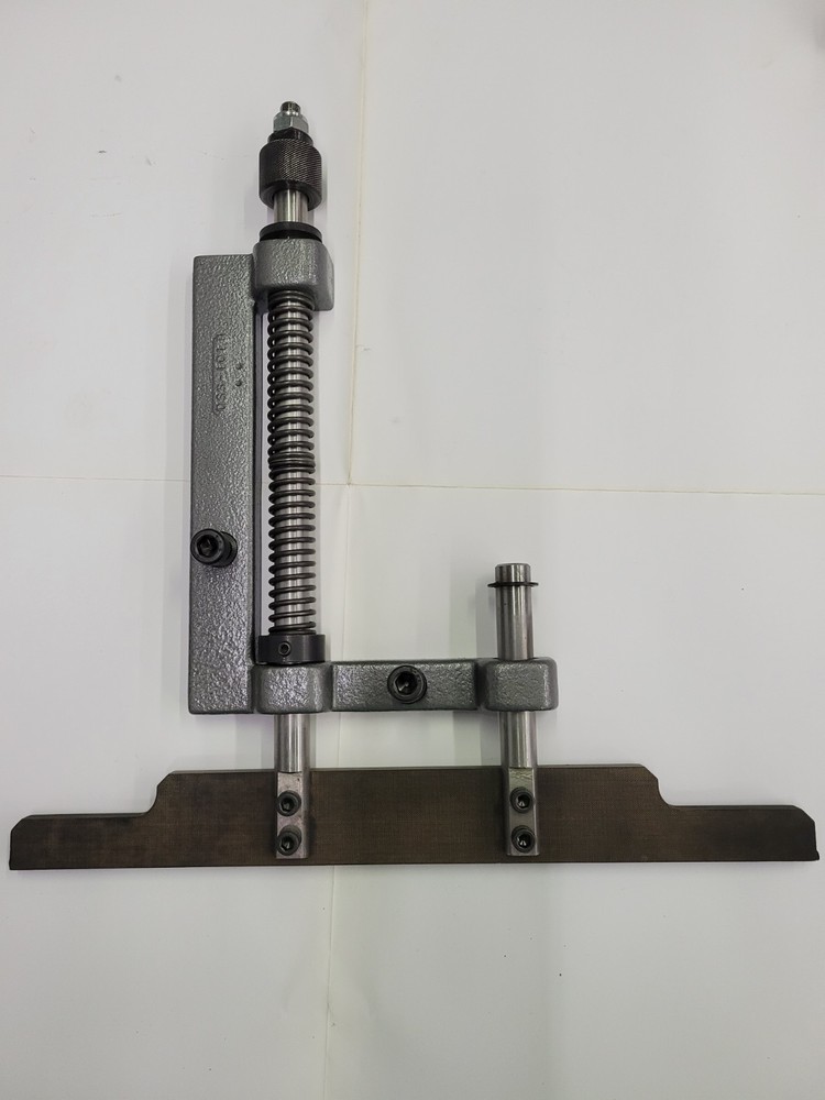 Muller Martini Trimmer Clamp