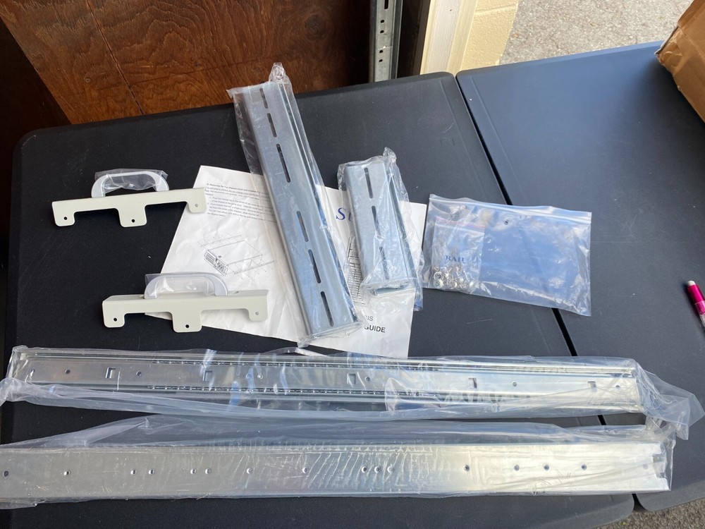 SUPERMICRO CSE-PT26 SC742 RACKMOUNT KIT