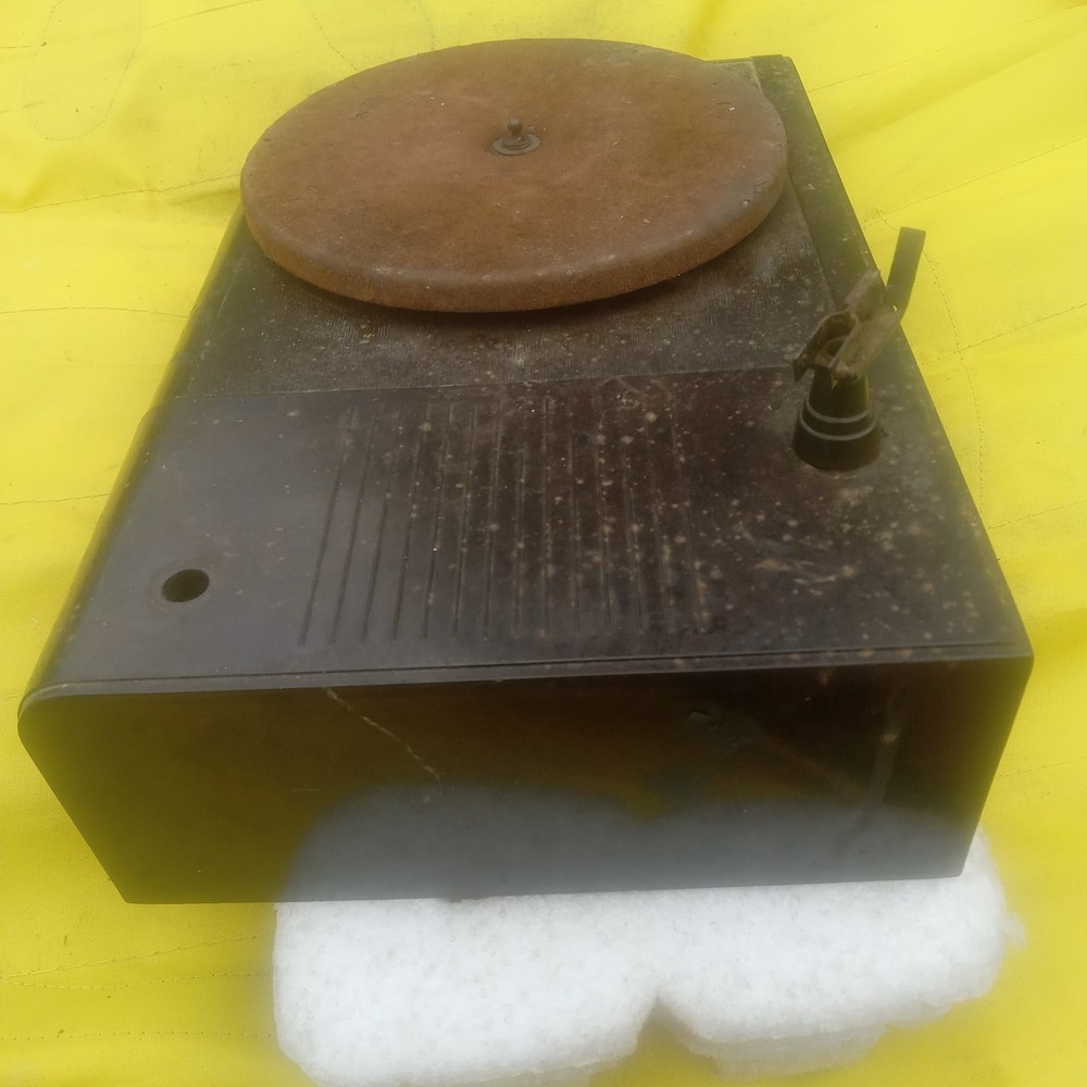 RCA VICTROLA PARTS.