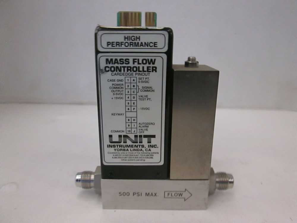 Unit UFC-1100A, Mass Flow Controller, 10 SLPM, O2, Used