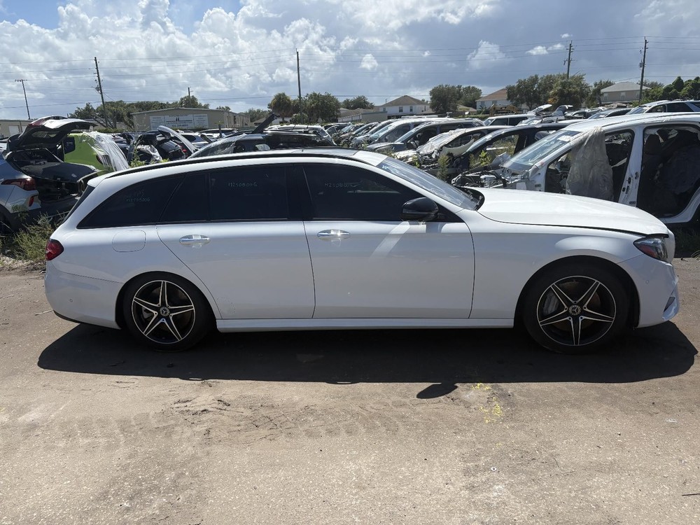 MERCEDES E-CLASS Front Winshield Camera A2139007324 2018 2019
