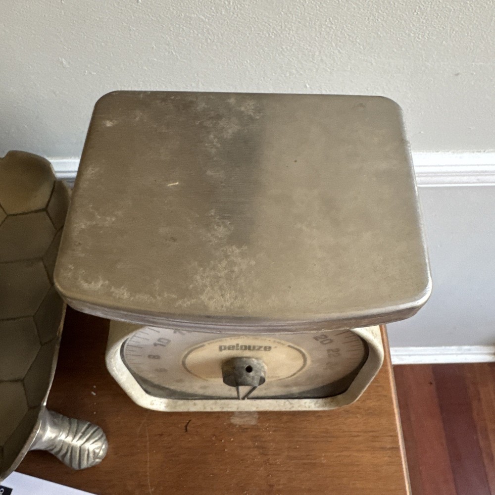 Police Portion Controller Model Y32R Scale. Not Working/parts