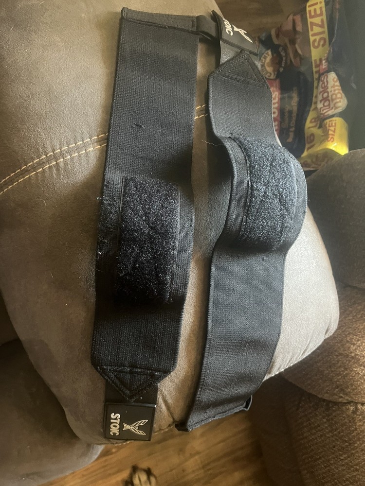 Stoic Weightlifting Wrist Straps Black