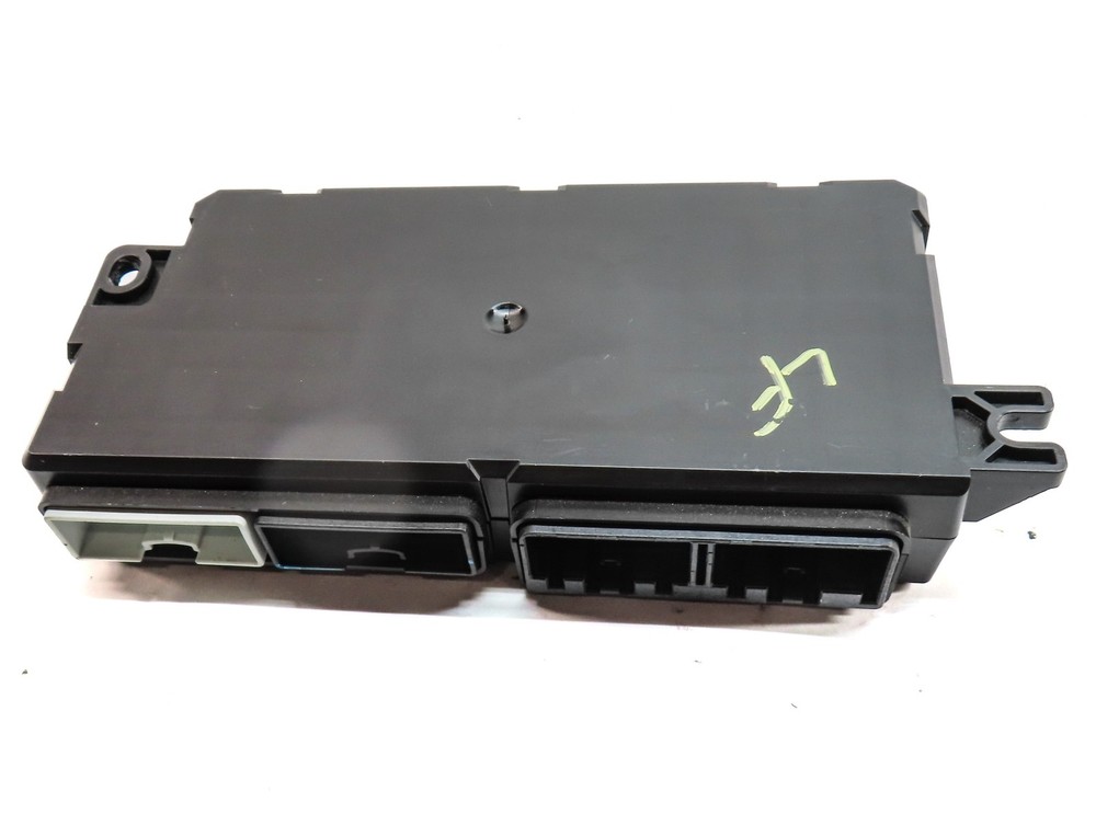 2016 RANGE ROVER (L405) FRONT LEFT DRIVER SEAT CONTROL MODULE