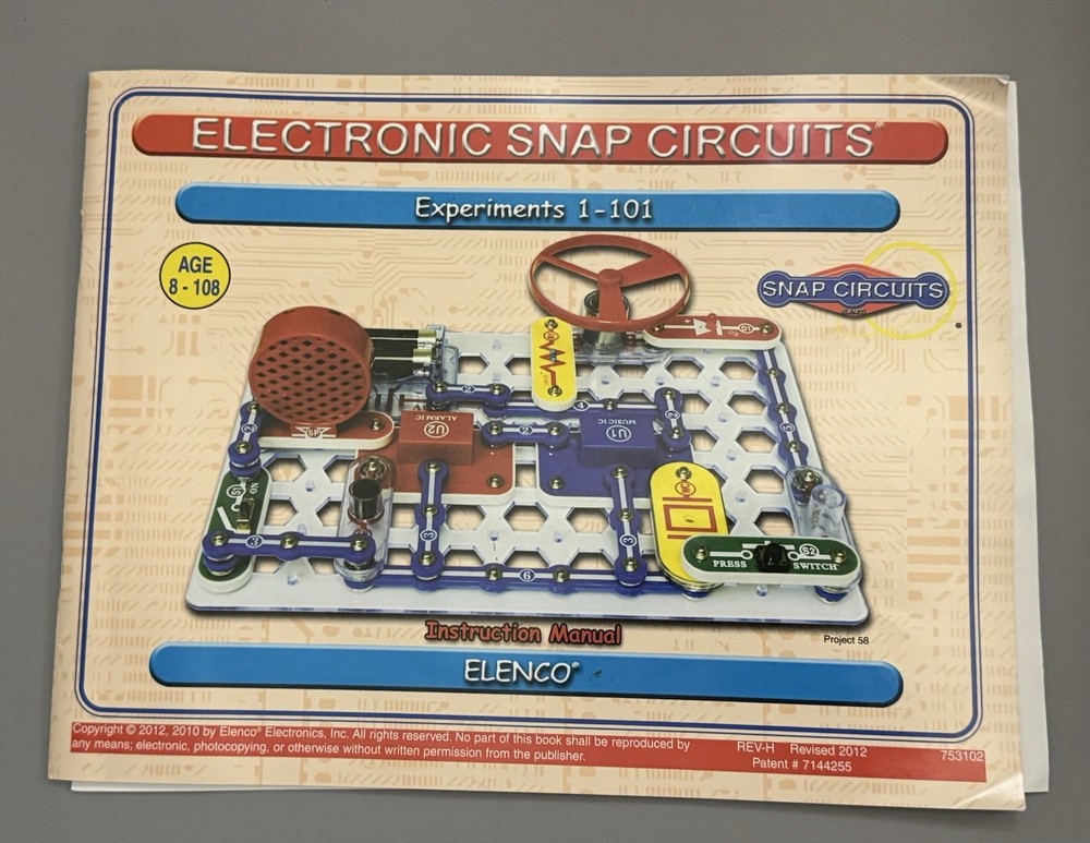 Snap Circuits Classic SC-300 Electronics Exploration Kit, Elenco