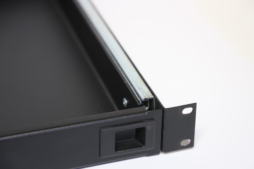 Rack Mount Laptop Drawer (19 inch)