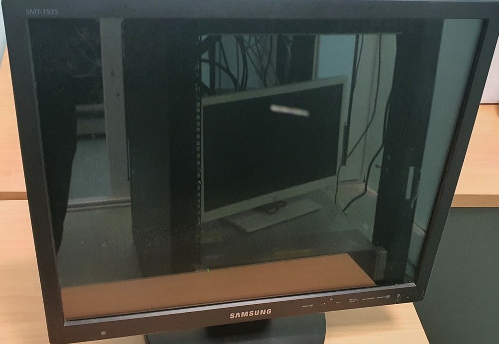 Samsung SMT-1935 19