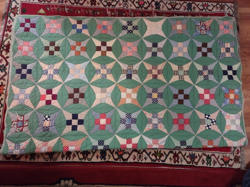 Vintage Hand Made Quilt Pre-Owned Blue
