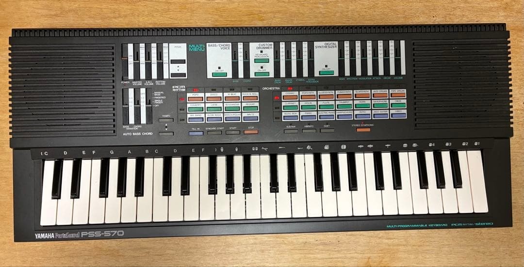 Yamaha PSS-570 FM Synthesizer 49-Key Vintage Keyboard w/ Japanese Manual