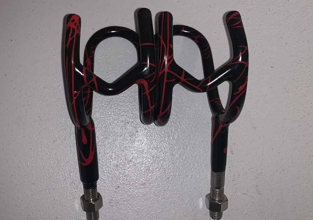 STRIPER Trolling Zero (Flat) Position. One Is Right Hand,One Is Left Hand Thread