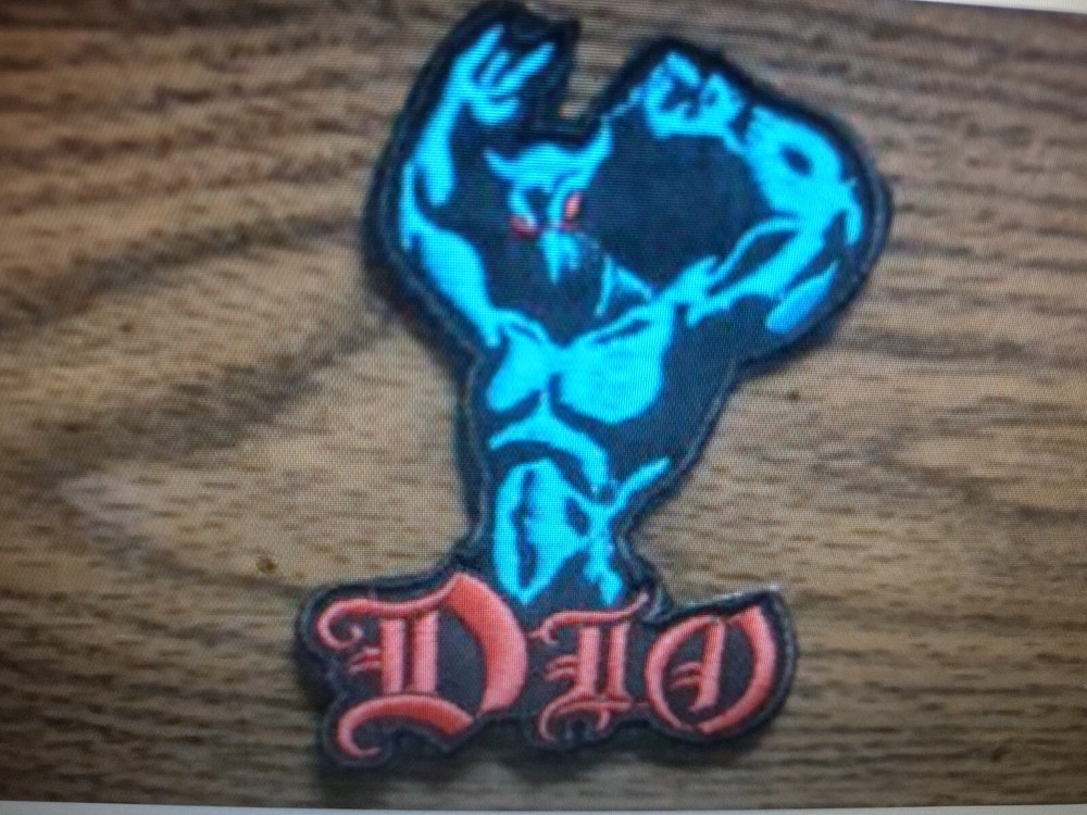 DIO + LOGO, IRON ON RED AND BLUE EMBROIDERED PATCH