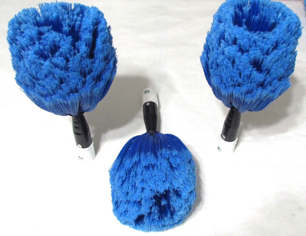 5 Cobweb Dusters - Bristles Are Curved Upwards Not Outwards -Standard Threads E