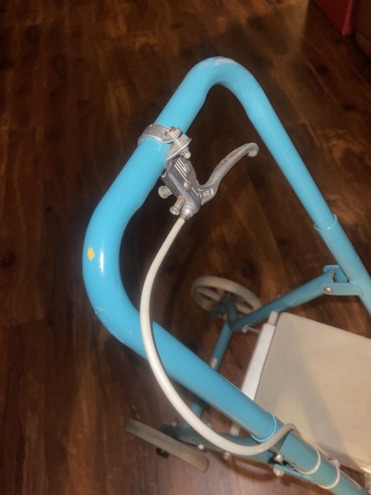 Roll-A-Bout Knee Walker Scooter