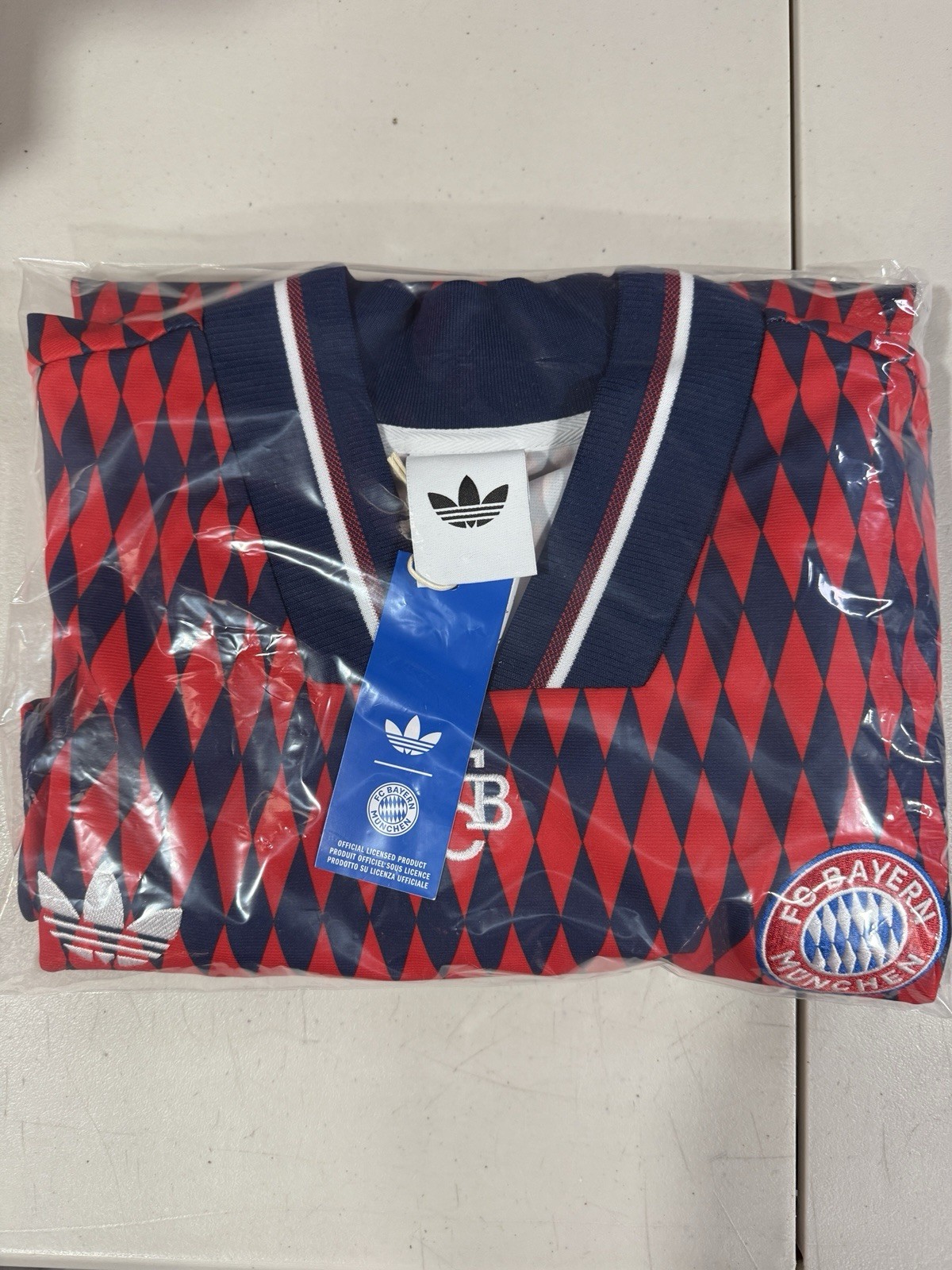 Adidas FC Bayern Munich LFSTLR Men's Soccer Jersey JM9421