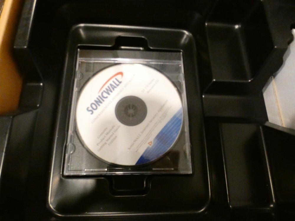 SonicWALL TZ 170 10 Node 01-SSC-5549 Internet Security Appliance Firewall NOB