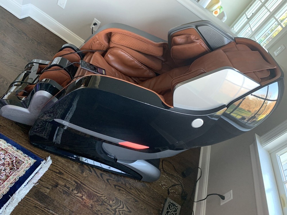 Infinity IYashi Massage Chair.