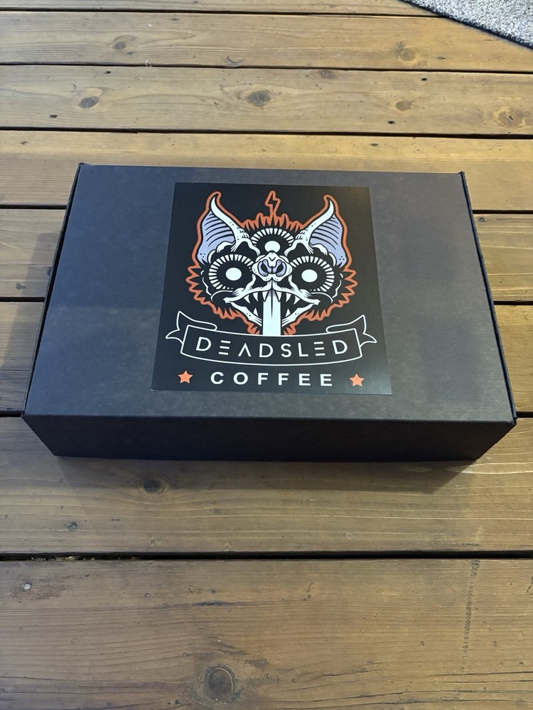 NIB Dead Sled Coffee KISS Alive Brew 4 Pack & Mug 2021 KISS Catalog