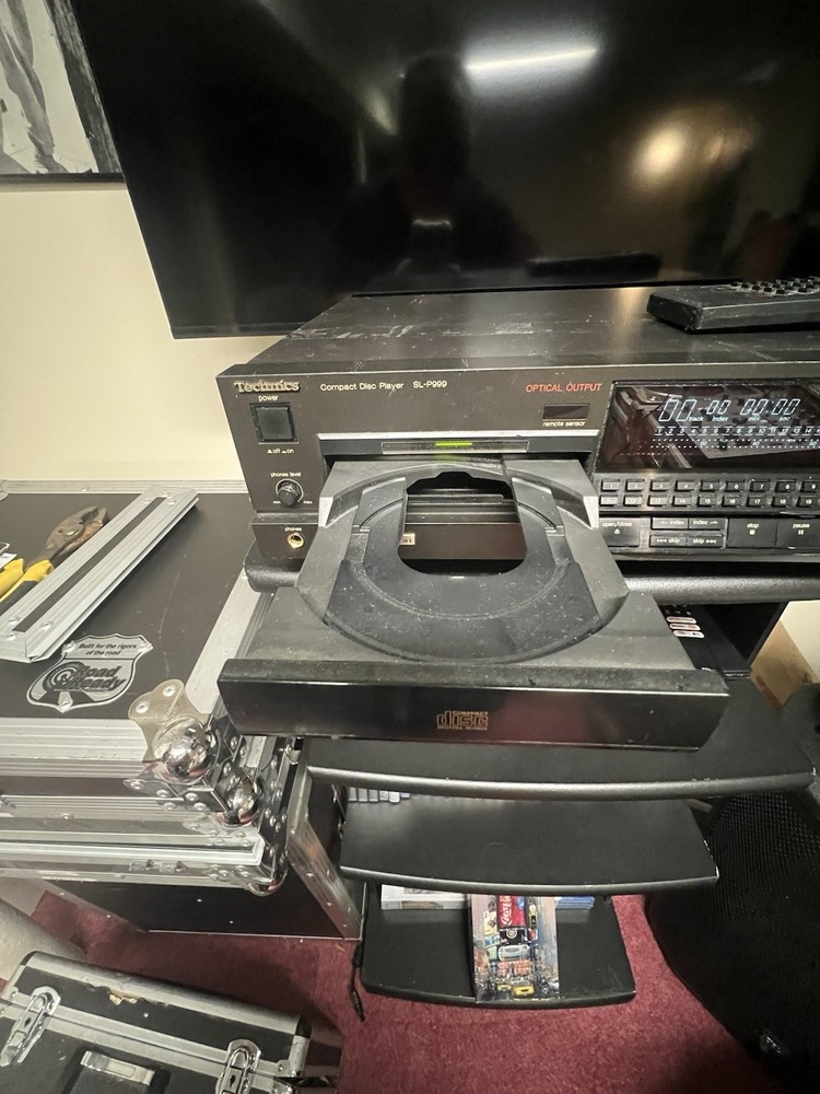 Technics SL-P999 CD Player 4DAC 20bit Linear Converter 100 V with remote